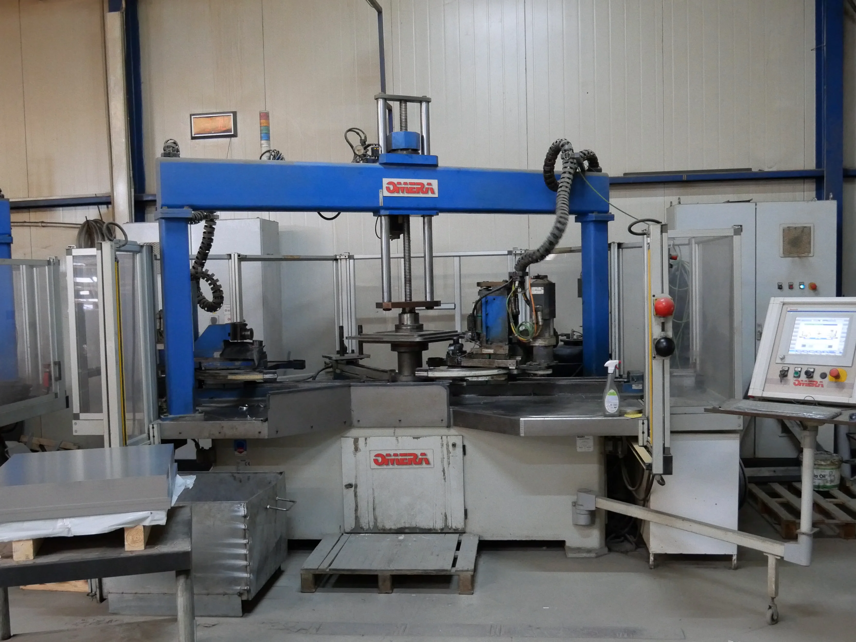Centrum obróbcze CNC Omera