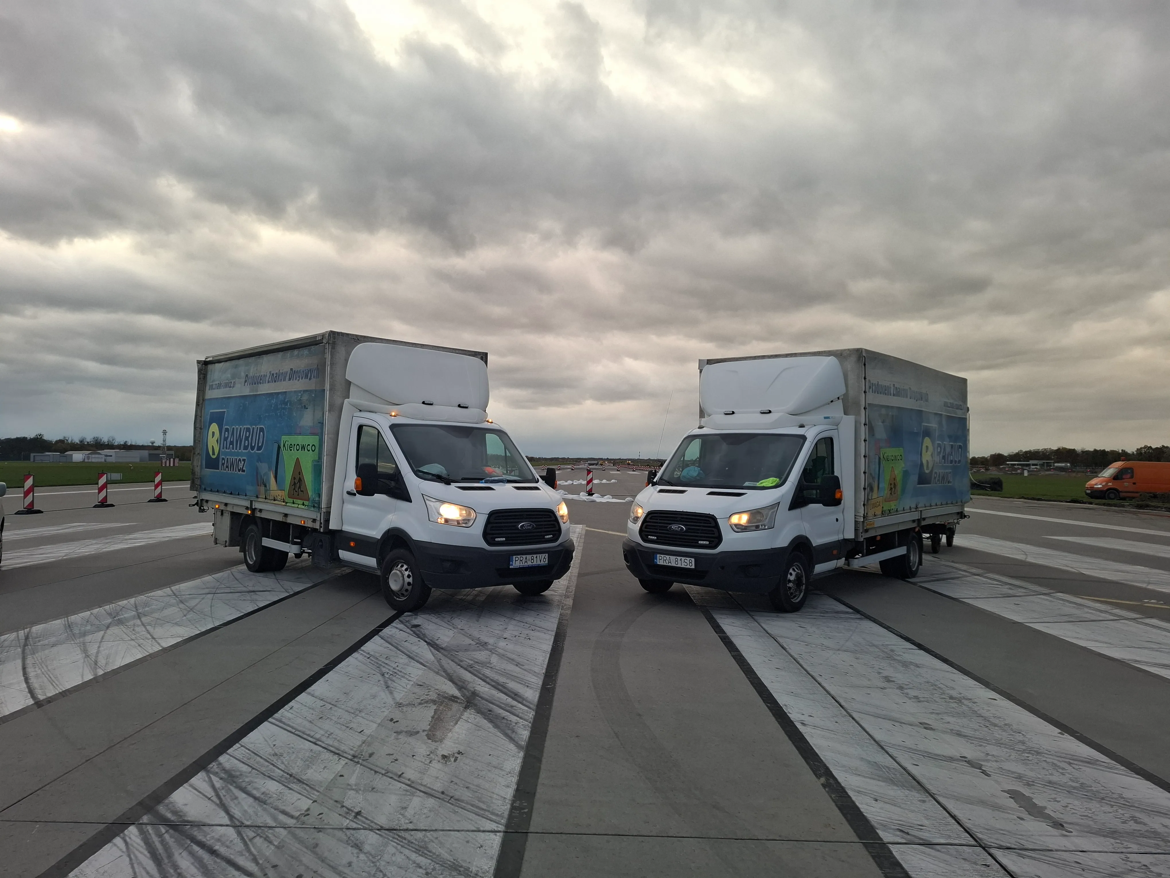 Urzadzenia bezpieczenstwa ruchu - montaz